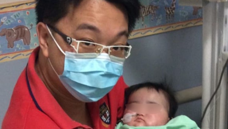 Seorang ayah di Singapura menceritakan bayinya meninggal karena penyakit kawasaki.