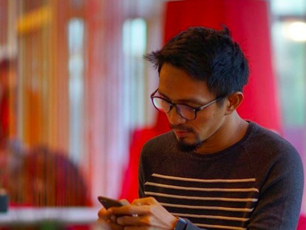 Foto Mommi Asf 'Layangan Putus' Masih Ada di IG Ricky Zainal?