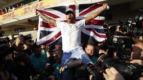 Juara F1, Hamilton Selangkah Lagi Samai Rekor Schumacher