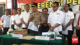 Modus Menyamar Polisi, Perampok Truk di Tol Balmera Ditangkap