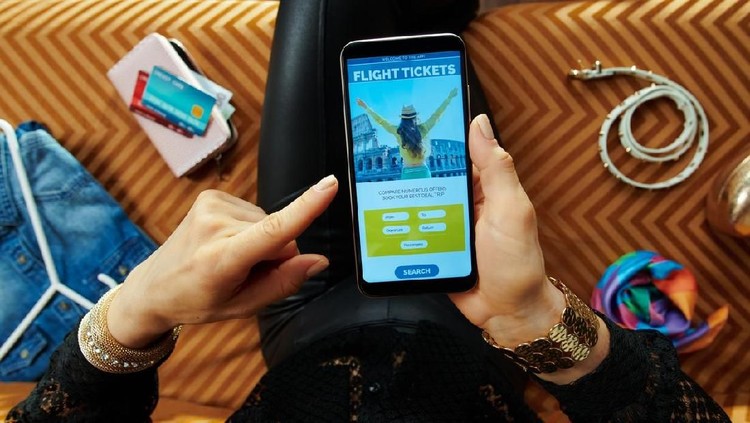 Untuk Bunda yang suka senang-senang, misalnya jalan-jalan, tak perlu khawatir. berikut tips mengatur keuangan biar enggak boros.
