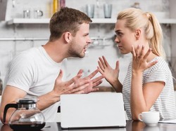 Ramalan Zodiak Cinta 22 Februari: Capricorn Hindari Kata Kasar, Leo Tak Emosi
