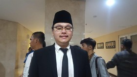 Dipanggil BK DPRD DKI, William PSI Dicecar soal Lem Aibon