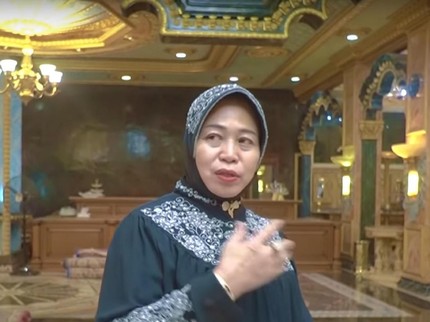 Intip Yuk, 7 Potret Kemegahan Rumah Berlapis Emas Milik Anita Nurdin