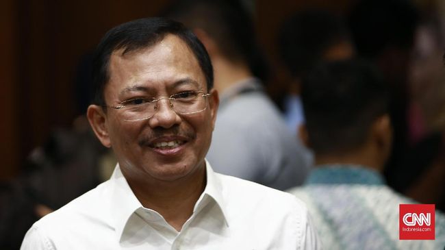 Terawan Buka Suara soal Uji Klinis Fase I Vaksin Nusantara Mantan Menkes Terawan mengungkap hasil uji klinis I vaksin Nusantara yang ia prakarsai meunjukkan hasil baik dan aman.