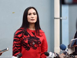 Dear Netizen... Setop Hujat Iis Dahlia