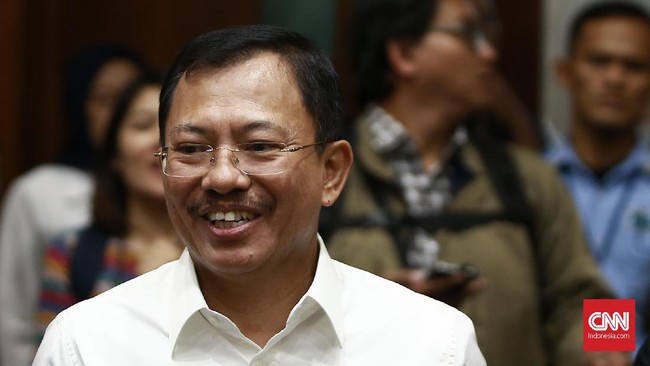 Menkes Terawan menyebut cairan disinfektan yang disemprotkan ke 237 WNI dan 1 WNA usai dievakuasi dari Wuhan terkait virus corona sudah sesuai takaran.