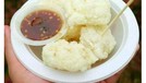 Masih Eksis, 7 Jajanan Tempo Dulu Ini Buat Lidah Bergoyang Meski banyak jajanan hits yang bermunculan dewasa ini. 7 jajanan tahun 90-an ini masih setia dipilih netizen untuk memuaskan hasrat kulinernya, apa saja?