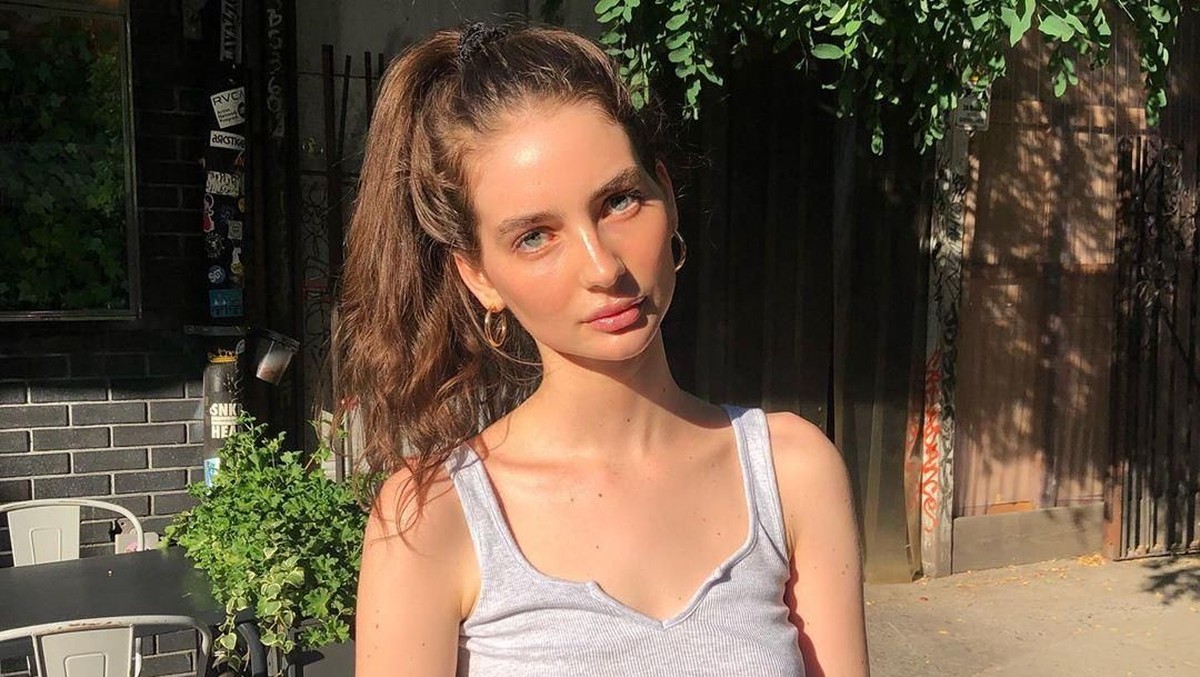 Meadow Walker baru saja merayakan ulangtahunnya yang ke-21 tahun&period; Berikut pesona kecantikannya&period;