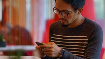 SIBUK JADI PRODUSER