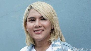 img-title Roy Kiyoshi Ditangkap karena Psikotropika, Evelyn Anjani Kaget