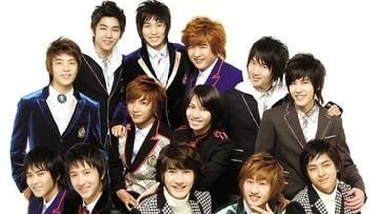 7 Potret Lawas Super Junior Sejak Debut hingga Sekarang Beberapa foto lawas Super Junior sejak debut hingga sekarang versi Insertlive.