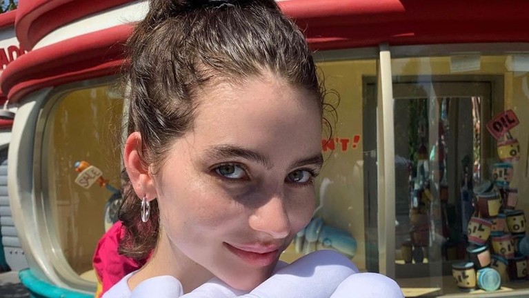 Genap 21 Tahun, Ini Pesona Putri Mendiang Paul Walker Meadow Walker baru saja merayakan ulangtahunnya yang ke-21 tahun. Berikut pesona kecantikannya.