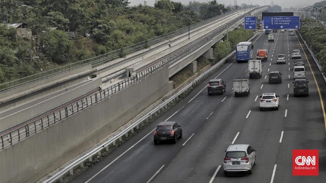 Jasa Marga mencatat sebanyak 387.383 kendaraan meninggalkan wilayah Jabotabek pada periode akhir pekan terakhir sebelum memasuki larangan mudik.