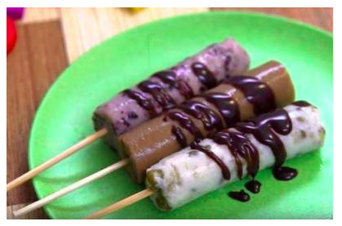 Meski banyak jajanan hits yang bermunculan dewasa ini&period; 7 jajanan tahun 90-an ini masih setia dipilih netizen untuk memuaskan hasrat kulinernya&comma; apa saja&quest;