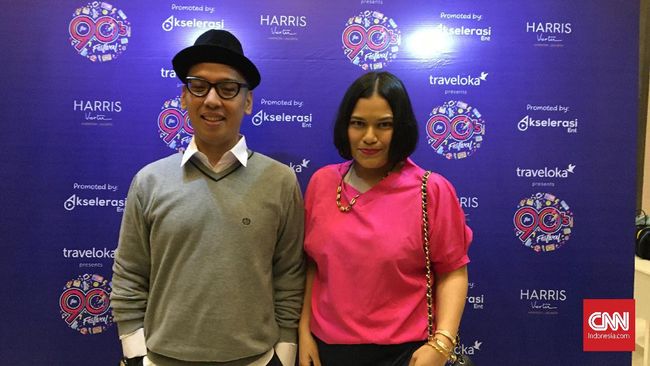 Grup Tofu Akan Reuni di The 90's Festival Kembali tampil di atas panggung dalam formasi empat personel di The 90's Festival, grup Tofu berjanji ada sejumlah penampilan yang berbeda.