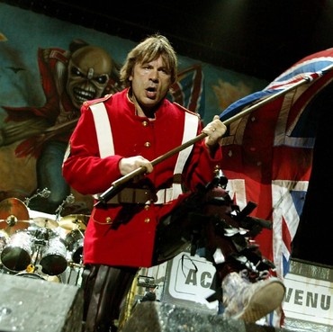 Bruce Dickinson Vokalis Iron Maiden Siap Rilis Album Solo Perdana