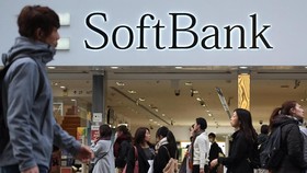 SoftBank Rugi Rp187 T Gara-gara Salah Investasi