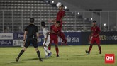 FOTO: Timnas Indonesia U-19 Taklukkan Timor Leste Timnas Indonesia menang 3-1 atas Timor Leste dalam laga pertama kualifikasi Piala Asia U-19 dan memimpin klasemen Grup K.