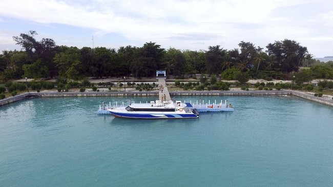 Pemprov DKI Jakarta telah menambahkan armada kapal antarpulau sebanyak 6 unit kapal cepat menuju Kepulauan Seribu.