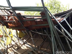 Tersangka SDN Gentong Ambruk Dilimpahkan, Bagaimana Kasus Korupsi?