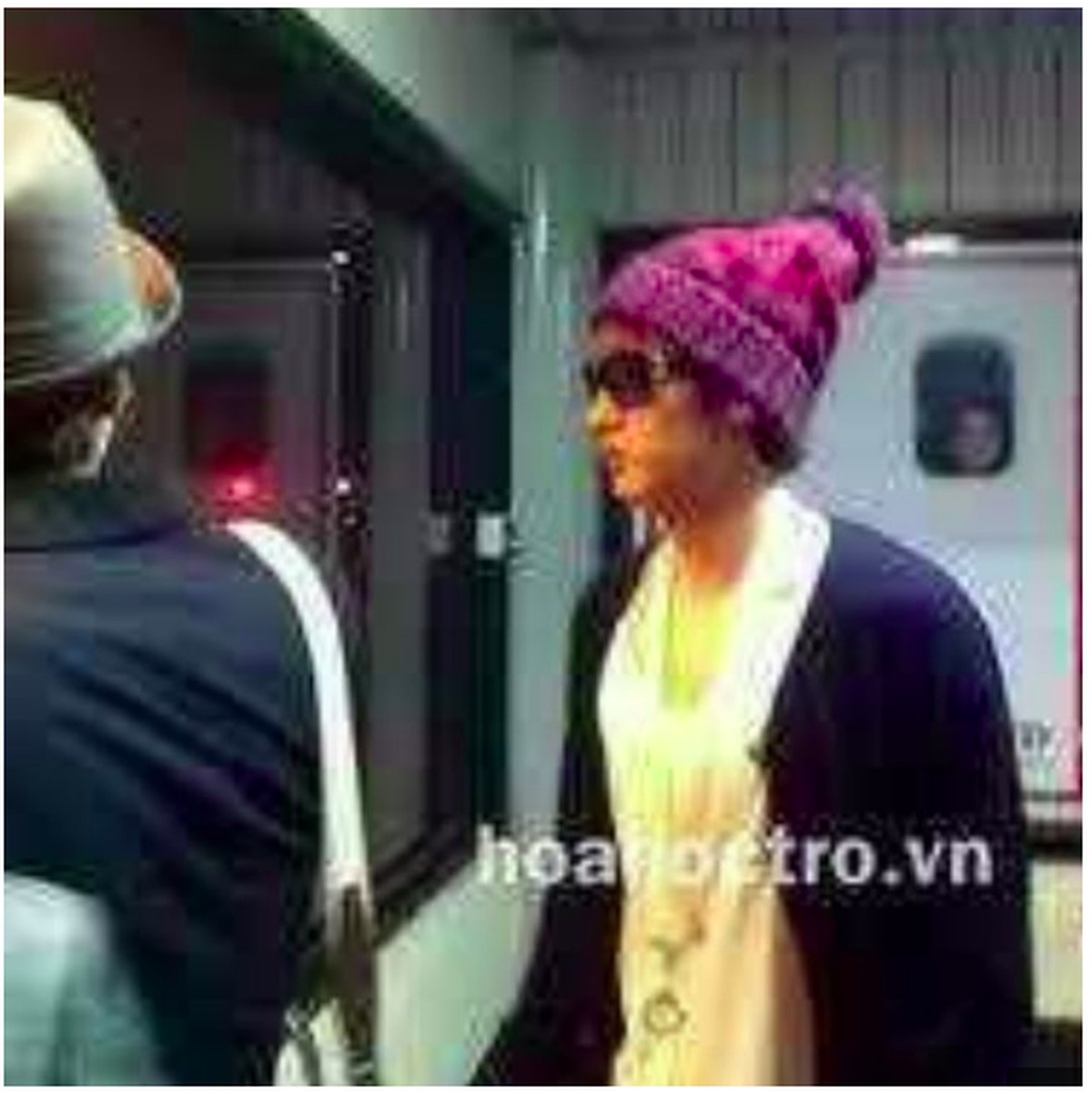 6 artis Korea ini pernah membuat geger penggemar K-pop karena terdapat penampakan makhluk halus di foto mereka&period; Siap merinding&quest;