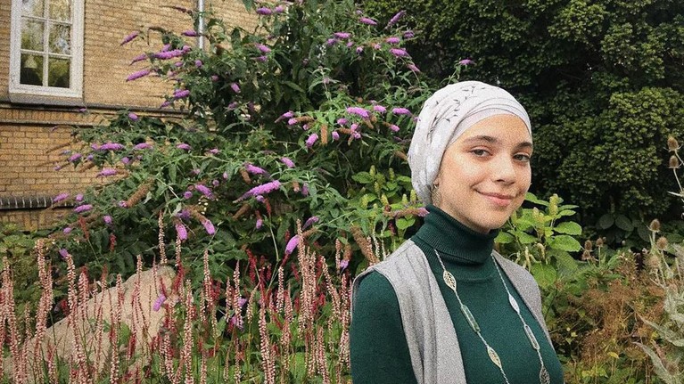 6 Potret Cantik Isabel, Anak Ayu Azhari yang Jarang Terekspos Putri dari pasangan Ayu Azhari dan Mike Tramp, Isabel Azhari, kini menjelma menjadi perempuan cantik yang dewasa. Seperti apa potret terbaru Isabel Azhari?