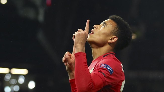 Mason Greenwood tercatat sebagai pemain Manchester United termuda yang mencetak gol dalam ajang liga Inggris di Old Trafford dalam satu dasawarsa terakhir.