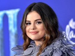 Pandemi Corona, Selena Gomez Bikin Acara Masak-masak Saat Karantina