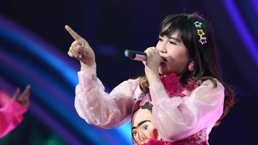 Via Vallen Ingin Bunuh Diri karena Hater, Netizen +62 Makin Mirip Korea?