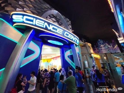 Trans Studio Mall Cibubur Ajak Anak Mencintai Sains Lewat Robot