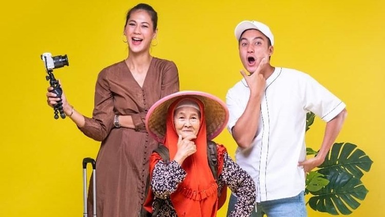 Dari bertemu artis idola sampai menghasilkan Rp10 juta, hidup Nenek Iro kini lebih bahagia.