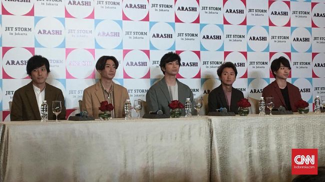 Boyband asal Jepang, Arashi, tak ingin membandingkan popularitas K-pop dan J-pop. Keduanya dinilai memiliki daya tarik masing-masing.