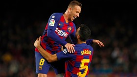 Didenda Barcelona, Arthur Telat Gabung Juventus