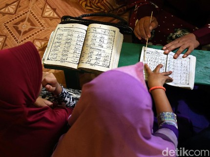 Kata Cinta & Nasihat Bunda agar Anak Rajin Mengaji