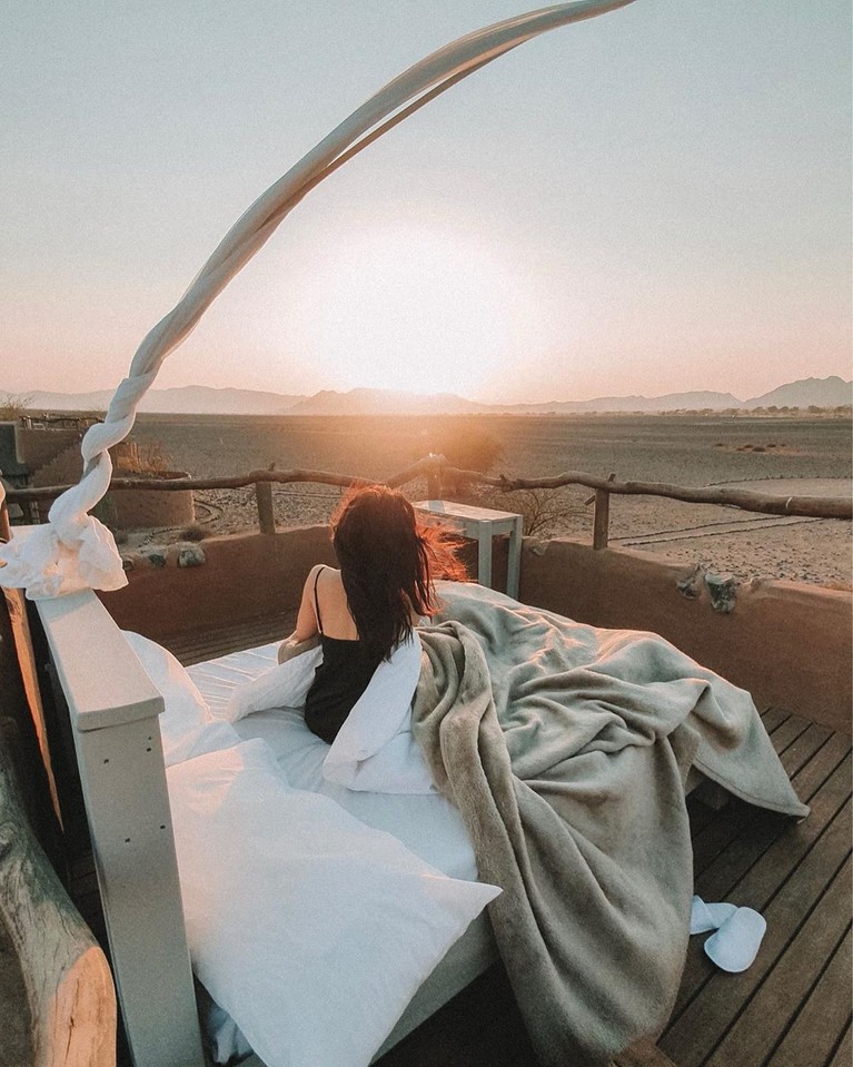 Nikita Willy kerap memamerkan bentuk tubuhnya yang seksi. Mulai dari menggunakan busana yang mini hingga tak memakai bra. Simak foto seksinya berikut ini.