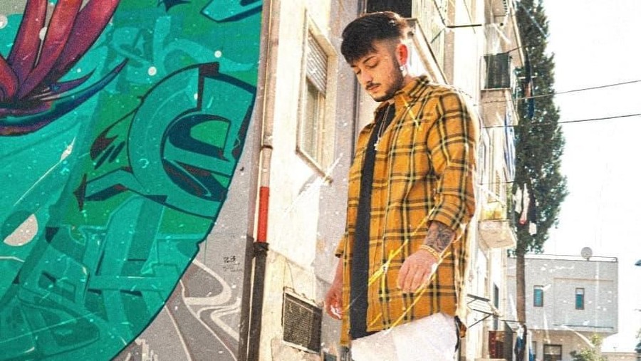 Musisi Italia yang Sontek 'Fake Love', Kini Malah Ejek Member BTS Seiell yang menyontek lagu BTS 'Fake Love' malah mengejek 7 member BTS.
