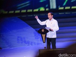 Seluruh Laut RI Perlu Dijaga, Jokowi: Jangan Bicara Natuna Terus