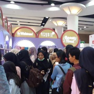Kemeriahan Beauty Enthusiast di Female Daily 'Surabaya X Beauty'