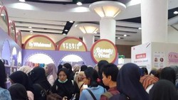Kemeriahan Beauty Enthusiast di Female Daily 'Surabaya X Beauty'