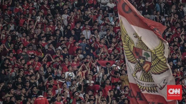 Fan Ngeri Pakai Kaus Merah Putih Tonton Malaysia Vs Indonesia