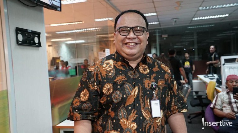 10 Potret Kemeriahan HUT Rumpi No Secret Ke-5 Program andalan Trans TV yang dipandu Feni Rose, Rumpi No Secret resmi berusia 5 tahun. Intip keseruan dan kemeriahan acaranya berikut ini ya.