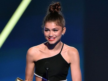 Daftar Lengkap Pemenang E! People's Choice Awards 2019