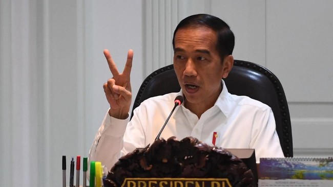 Presiden Jokowi meminta para kepala daerah segera membelanjakan dana transfer ke daerah dari APBN 2020 untuk mendorong laju ekonomi masyarakat.