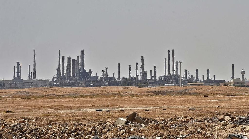 Incar Ladang Minyak Sejuta Barel, Drone Iran Dihancurkan Saudi