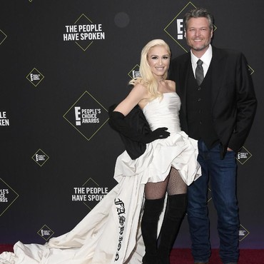 Gwen Stefani & Blake Shelton Bakal Menikah Awal Tahun Depan