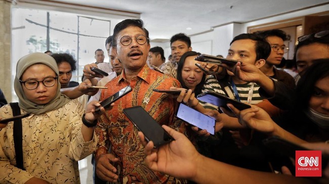 Menkominfo Johnny G Plate saat peluncuran portal aduanasn.id dan penandatanganan SKB penanganan radikaliesme ASN di Jakarta. Selasa, 12 Novber 2019. CNN Indonesia/Adhi Wicaksono