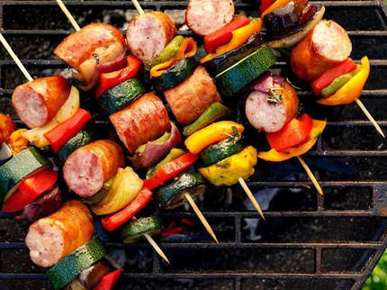 Resep Bekal Sekolah Anak, Satai Sosis Bakar Sedap dan Gampang Dibuat
