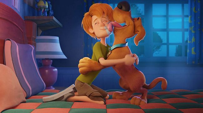 Momen ketika Shaggy memberi nama Scooby-Doo hingga mereka membentuk geng pemecah misteri terungkap dalam trailer perdana Scoob! yang bakal tayang pada Mei 2020.