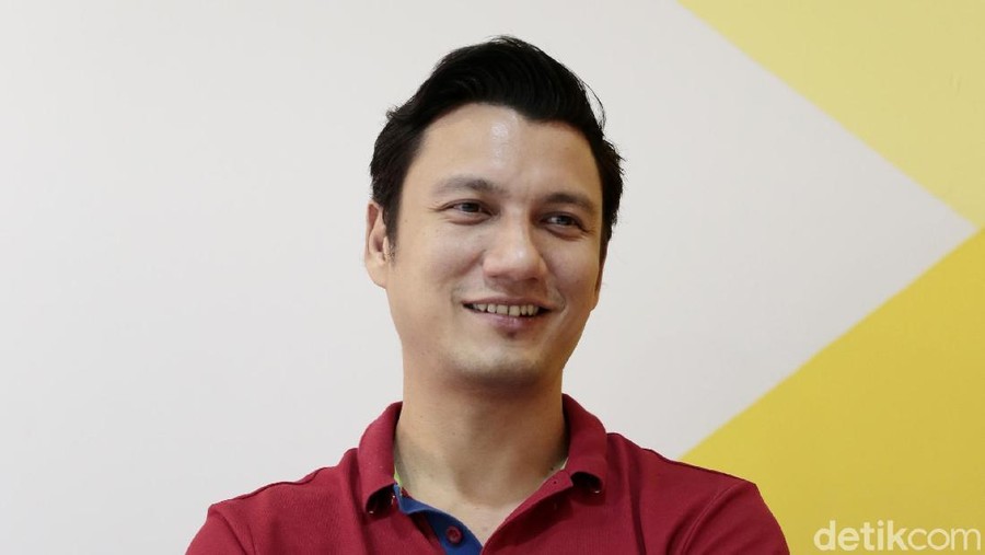 Christian Sugiono saat berkunjung ke kantor detikcom.